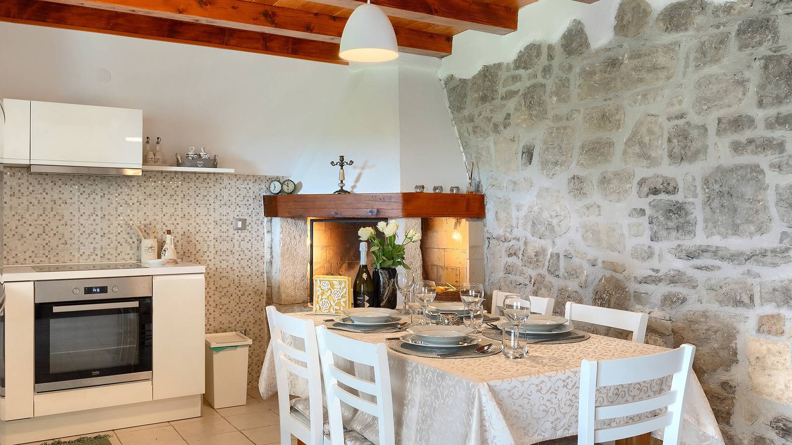 Villa Cartolina by Villas Guide in Grožnjan, Općina Grožnjan