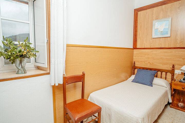 Appartement entier, Appartement de vacances pour 5 personnes avec terrasse in Louro, Muros (Galicia)