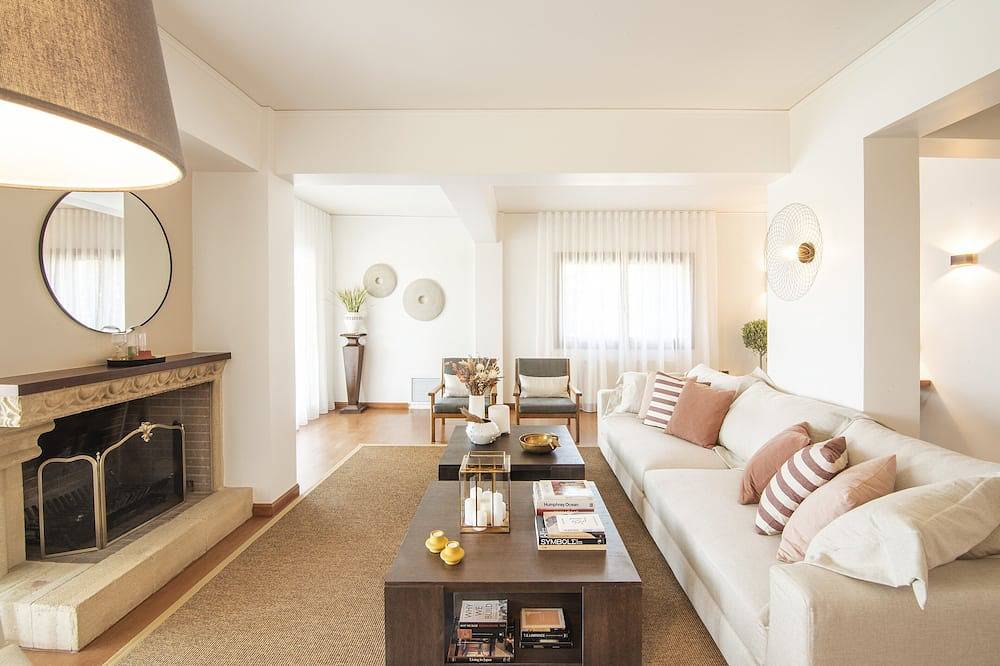 Villa Terra Mare Varkiza in Vari, Región Costa Este de Ática