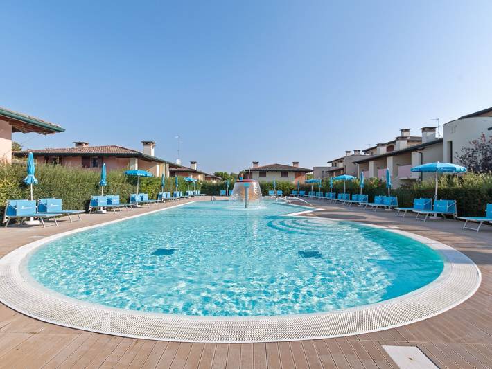 Appartamento per 4 persone, con Terrazza e Giardino nonché Piscina a Comacchio