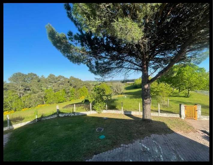 Location de vacances pour 6 personnes, avec piscine ainsi que jardin et vue, animaux acceptés à Auriac-du-Périgord - 4