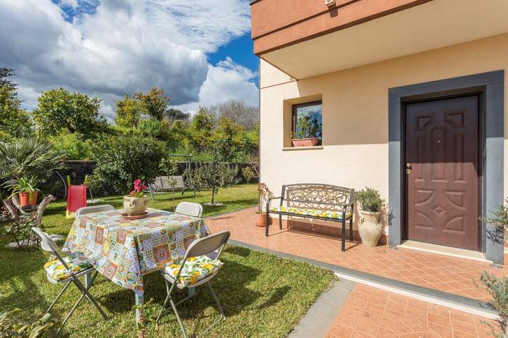 Ferienhaus für 5 Personen, mit Garten