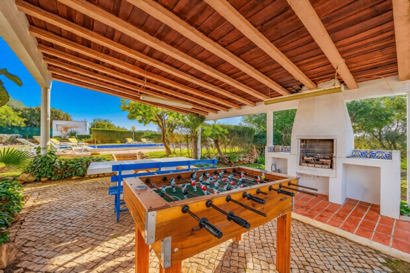 Muxima in Moncarapacho, Parque Natural da Ria Formosa