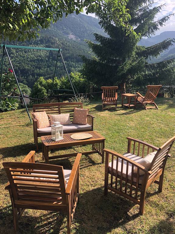 Location de vacances pour 6 personnes, avec terrasse et jardin en Ardèche - 2