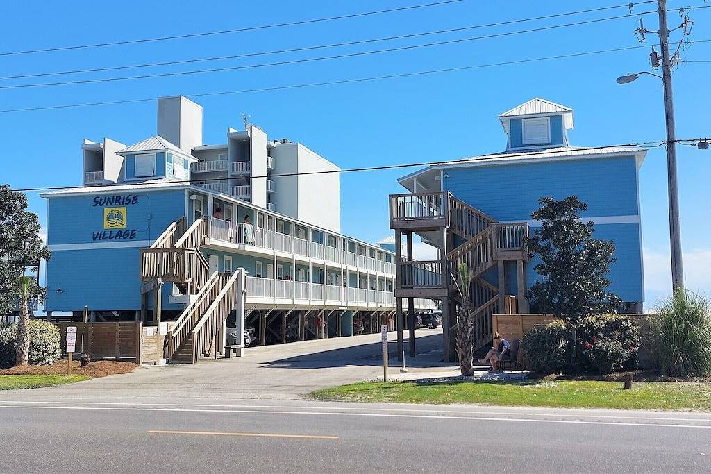 Beach Rental for 6 Guests in Gulf Shores, Mobile Bay