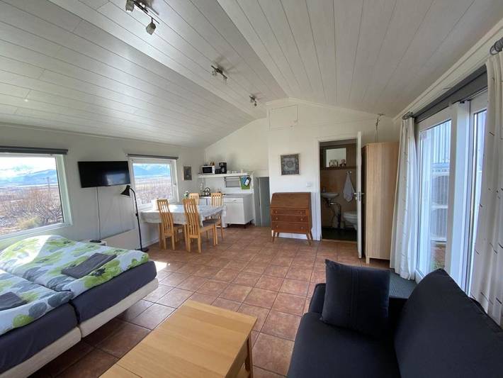 Bungalow für 5 Personen, mit Terrasse und Garten sowie Ausblick in Island - 2