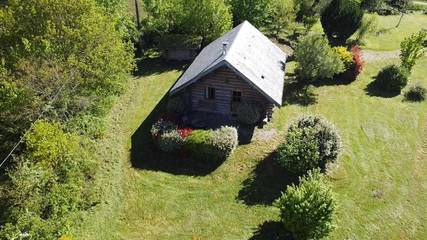 Maison de campagne pour 5 personnes, avec vue et jardin à Auriac