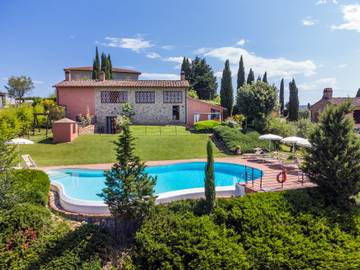 Gîte pour 8 personnes, avec terrasse et jardin à Certaldo