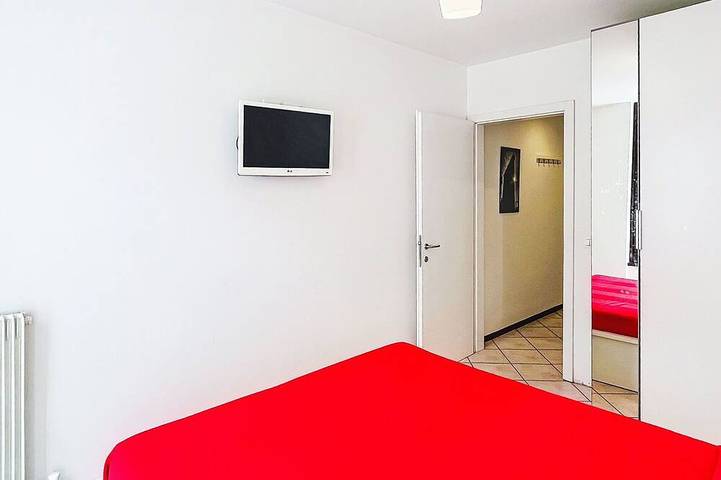 Ganze Wohnung, Angenehme Wohnung für 4 Gäste mit Tv und Innenhof in Pinzolo, Giustino