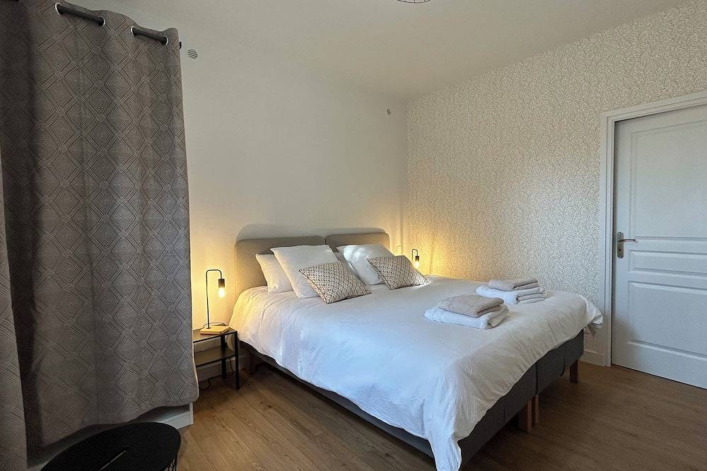 Appartement entier, Le Refuge Du Moulin - T2 Senlis centre (Parking) in Senlis, Oise