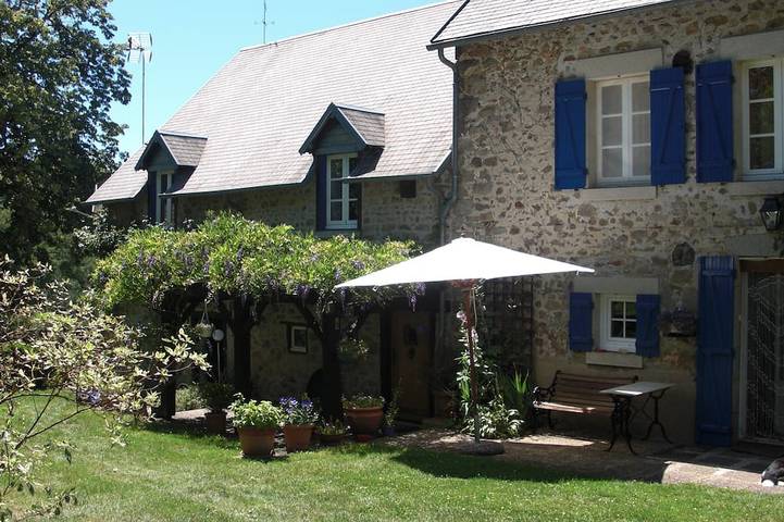 Gîte pour 4 personnes à Saint-Priest-la-Plaine