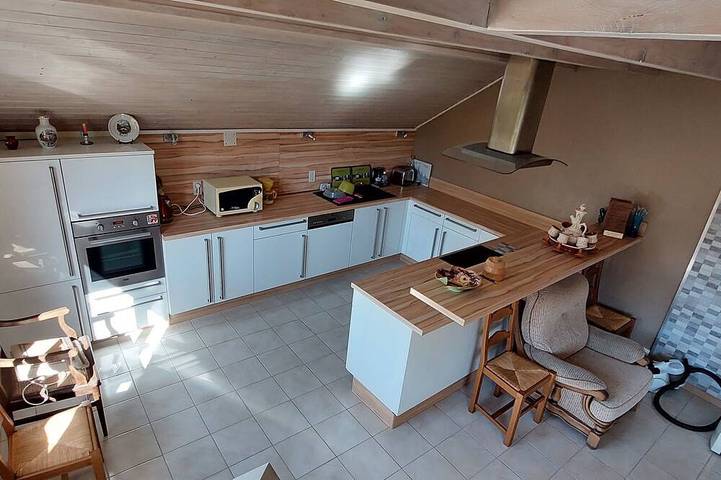Gîte pour 5 personnes, avec jardin à Plancher-Bas