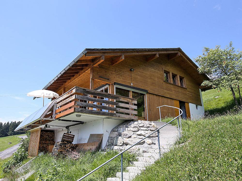 Ferienhaus Bim Waldji - Chalet de 5,5 chambres pour 7 personnes, 120m2 in Massif du Rätikon, Luzein