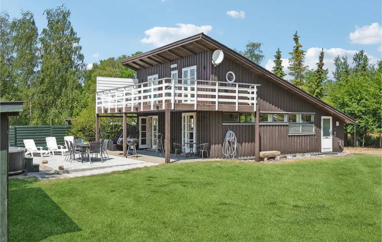 Ferienhaus für 6 Personen, mit Terrasse und Sauna auf Seeland