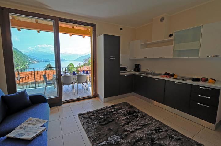 Hütte für 8 Personen, mit Terrasse und Seeblick sowie Pool am Comer See - 4