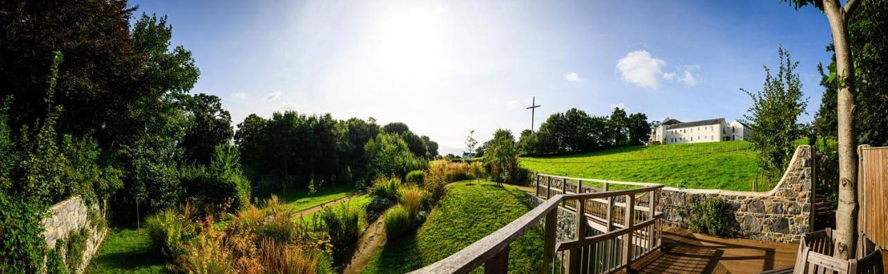 Hôtel pour 2 personnes, avec jardin dans Îles Anglo-Normandes - 3