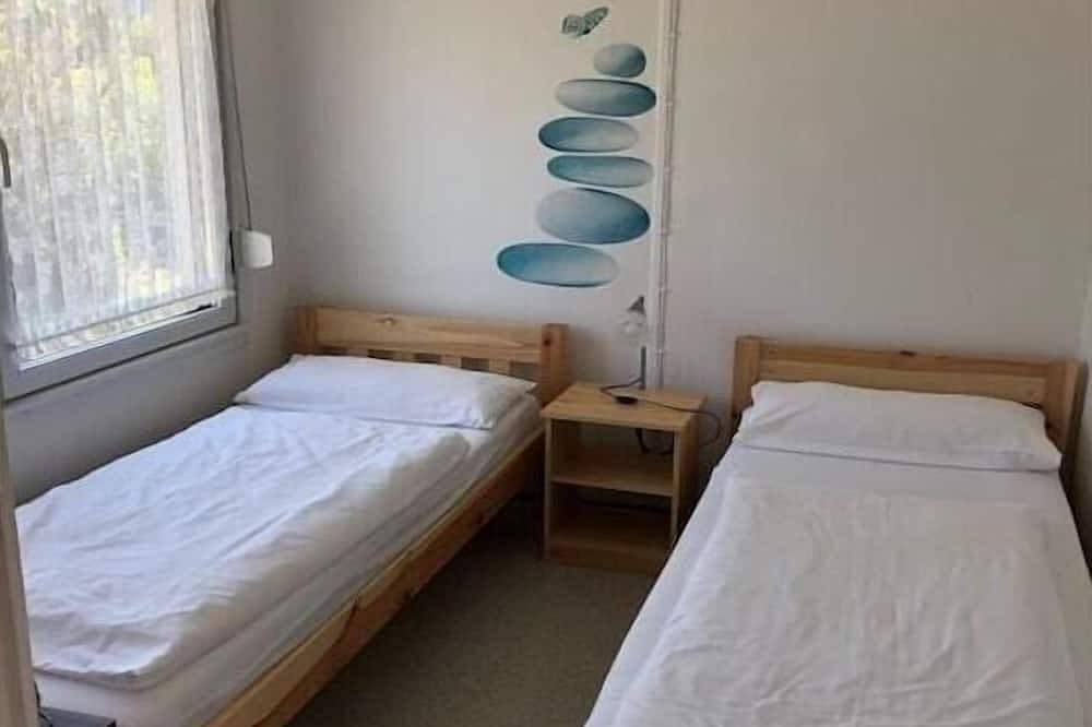 Ganze Wohnung, Bungalow im Spreewald mit Terrasse und Rasen in Jessern, Schwielochsee