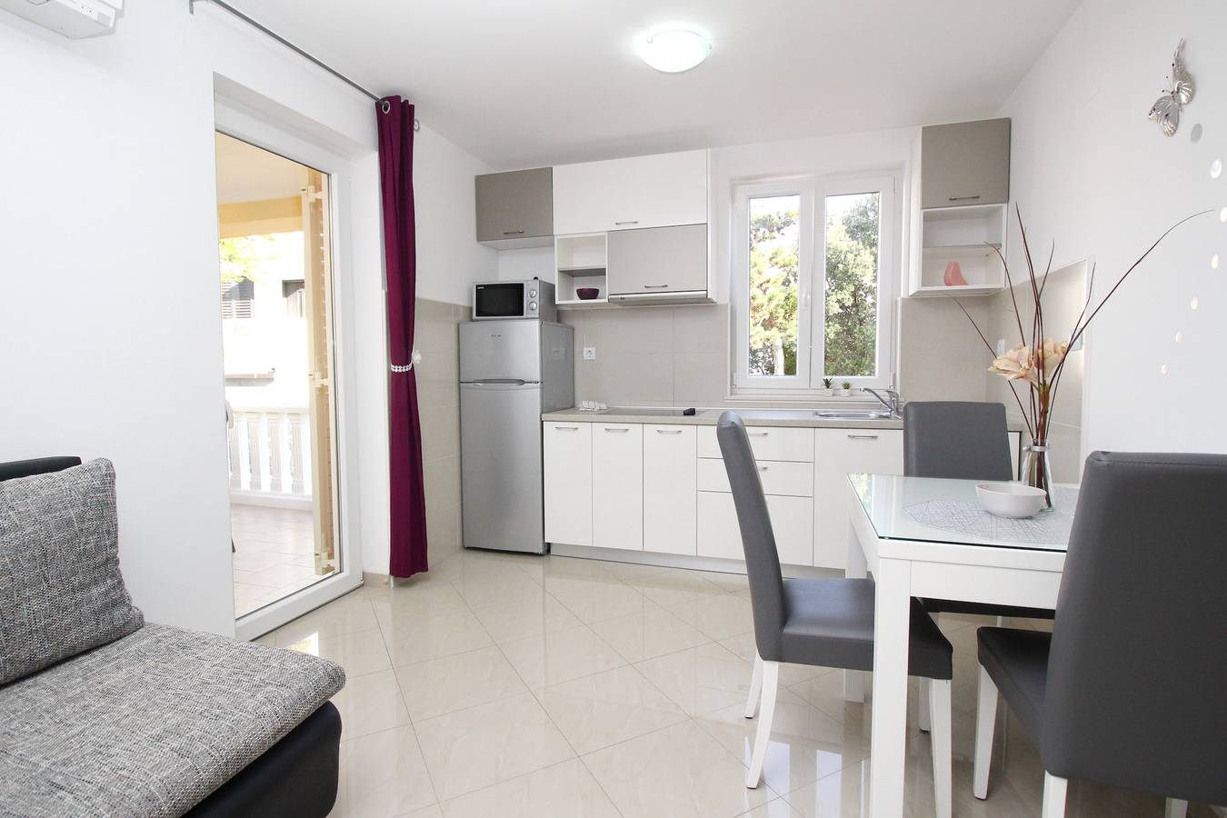 Apartamento entero, Apartment 280/108252 in Baska, Krk (isla)