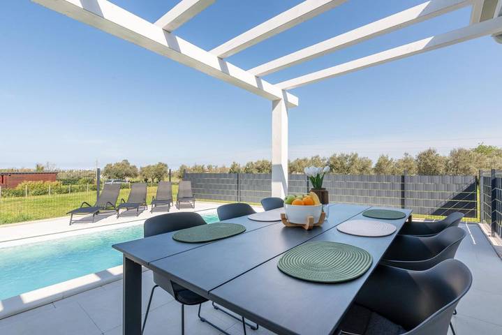 Ferienhaus für 5 Personen, mit Pool und Garten sowie Ausblick in Umag - 3
