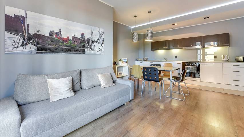 Ferieleilighet for 6 personer, badebasseng og jacuzzi i tillegg til sauna og balkong / terrasse, dyr tillatt i Gdańsk