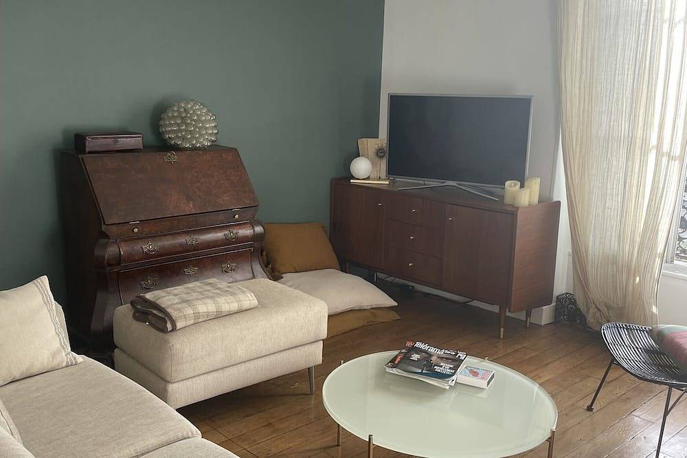 Entire apartment, Apartment 'Appartement Cosy' with Wi-Fi in Le Perreux-sur-Marne, Val-de-Marne