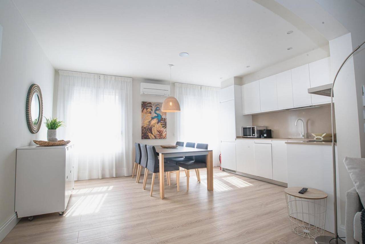 Hotel para 8 personas con terraza in Figueras, Alt Empordà