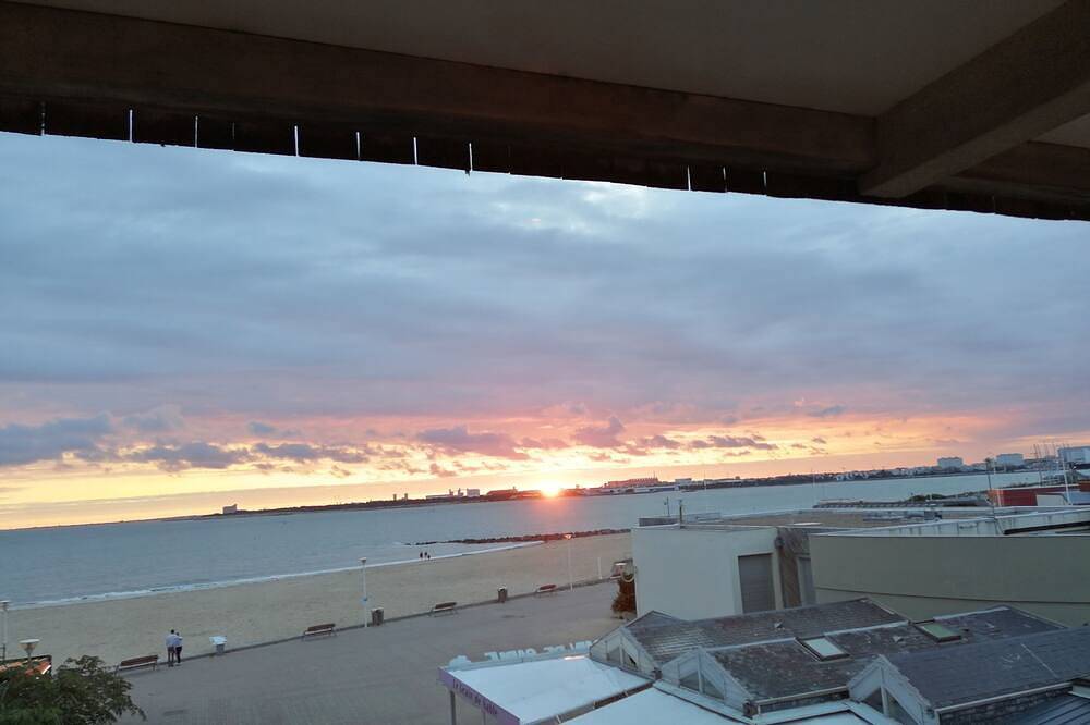 Apartamento entero, T2 vistas al mar. La Rochelle los pequeños. Cerca del puerto. Familia. Balcón. in La Rochelle, Región de La Rochelle