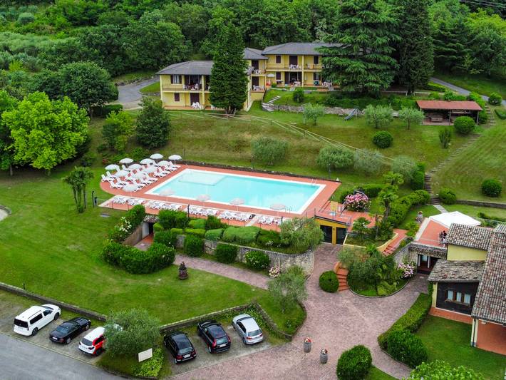 Ferienwohnung für 6 Personen, mit Balkon und Garten sowie Ausblick in Garda - 2