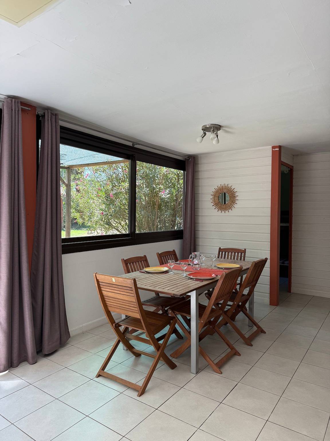 Chalet Bignone, junto al mar y rodeado de un gran parque arbolado in Prunete, Cervione