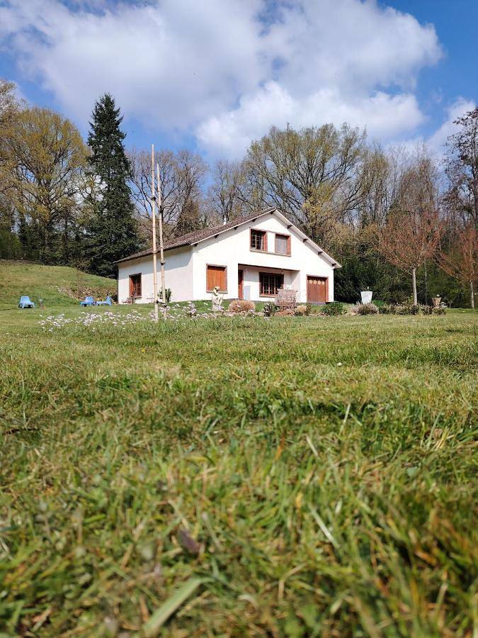 Chambre d’hôte pour 2 personnes, avec vue ainsi que terrasse et jardin