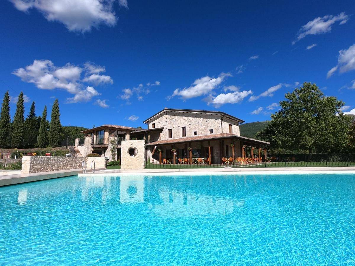 Camping Villaggio Il Collaccio in Preci, Parco nazionale dei Monti Sibillini