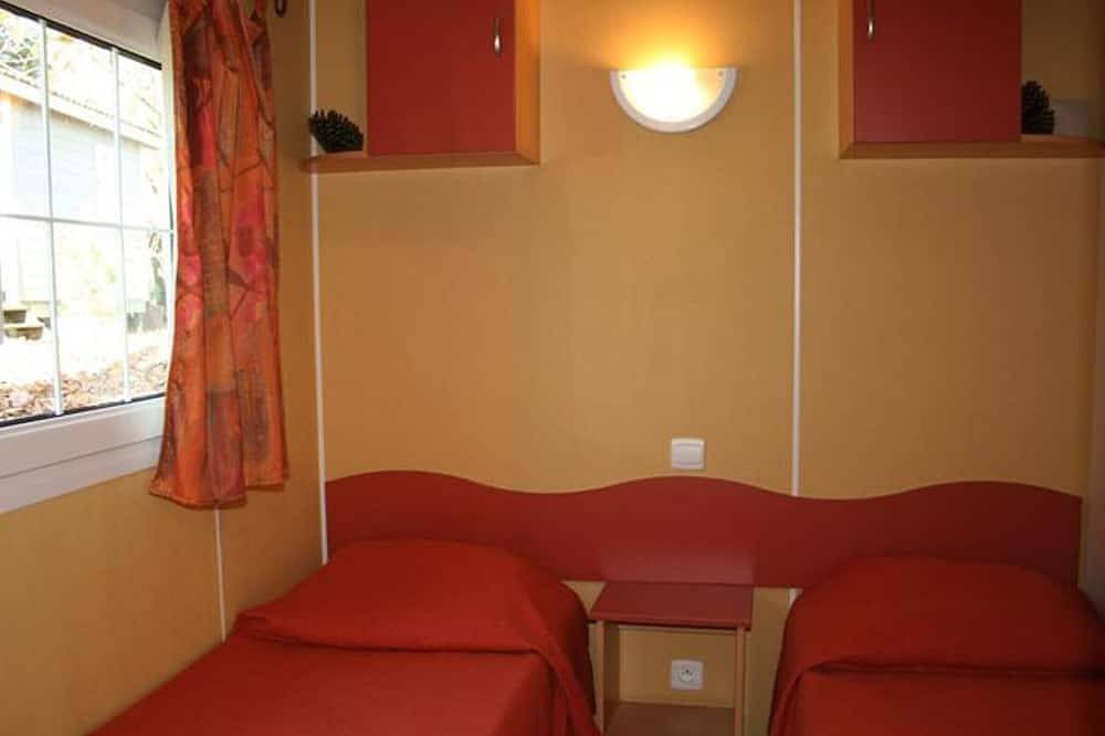 Mobil Home avec Terrasse pour 4 personnes à Ribes in Ribes, Parc naturel régional des Monts d'Ardèche