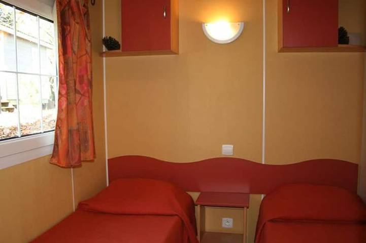 Mobil home pour 4 personnes à Ribes - 3