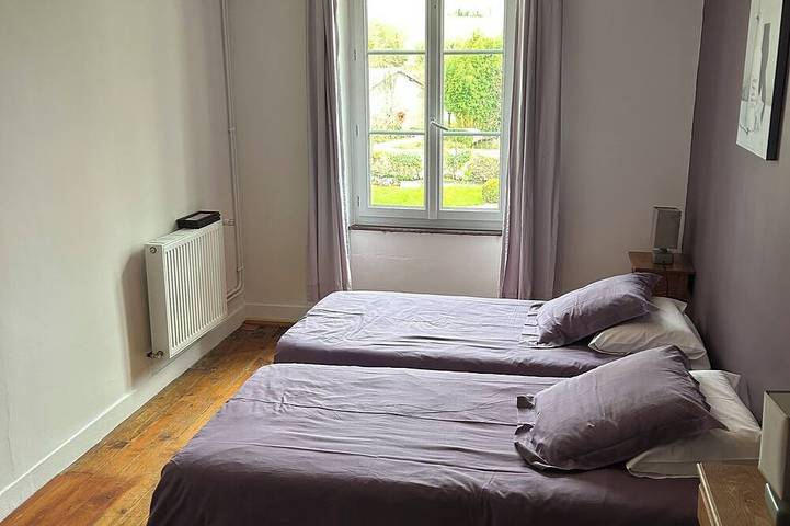 Gîte pour 10 personnes, avec jardin ainsi que jacuzzi et piscine dans Ernes - 4