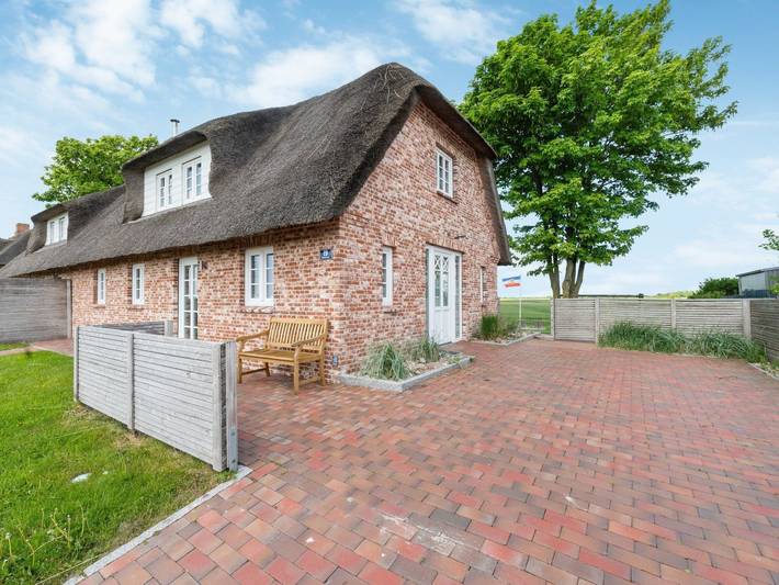 Ferienhaus für 4 Personen, mit Whirlpool und Terrasse sowie Garten in Fahretoft - 2