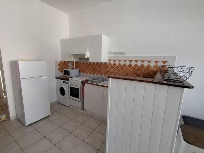 Location de vacances pour 4 personnes, avec jardin à Salles-sur-Mer - 2