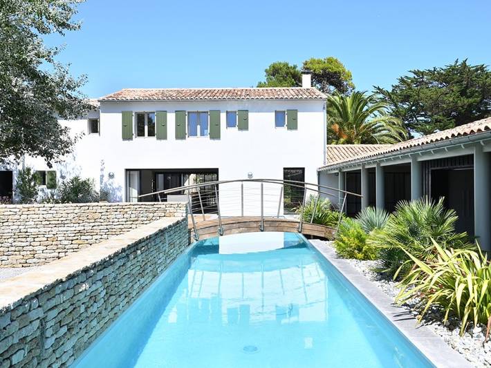 Maison spacieuse avec piscine et accès plage in Les Portes-en-Ré, Île de Ré