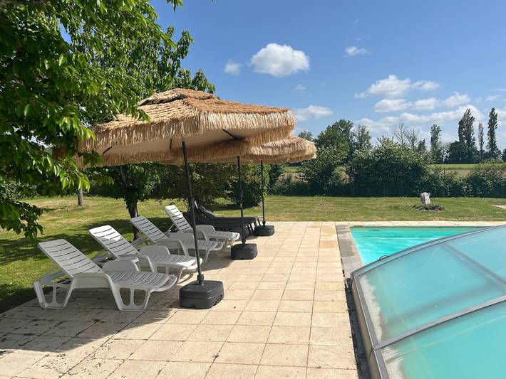 Location de vacances pour 11 personnes, avec Jardin à Villecomtal-sur-Arros