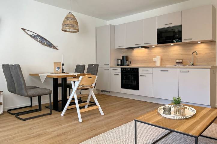 Ferienwohnung für 5 Personen, mit Balkon und Sauna sowie Pool, kinderfreundlich - 1