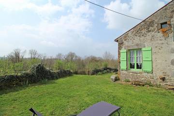 Maison De Vacances pour 9 Personnes dans Thiat, Région de Bellac, Photo 1