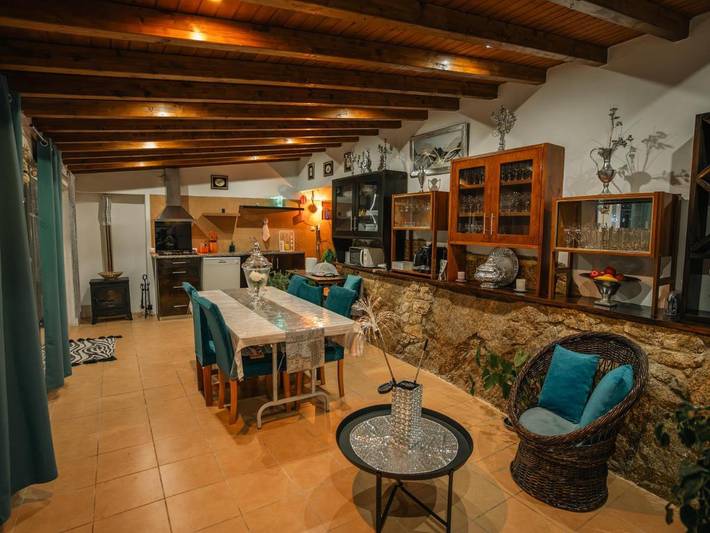 Gîte pour 3 personnes, avec vue ainsi que piscine et jardin dans Teixoso - 4
