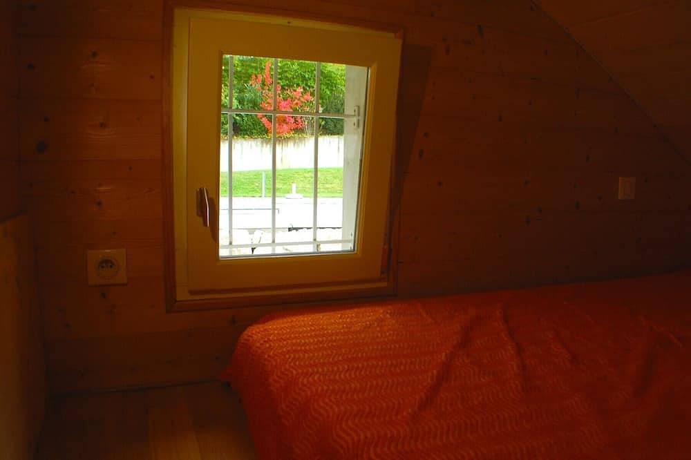 Veyrier - Cottage de Charme en Duplex Vue Lac in Menthon-Saint-Bernard, Annecy region
