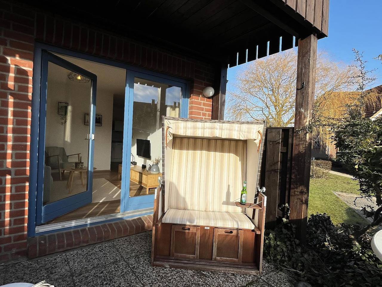 Ganze Wohnung, Gemütliche Ferienwohnung mit überdachter Terrasse, Wlan und Garten in Lemkenhafen in Westfehmarn, Lemkenhafen