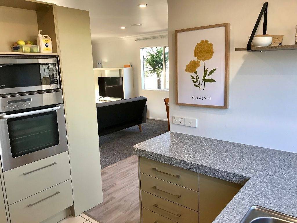 Marigold Cottage, includes bikes & kayaks in Taupo, Taupo District