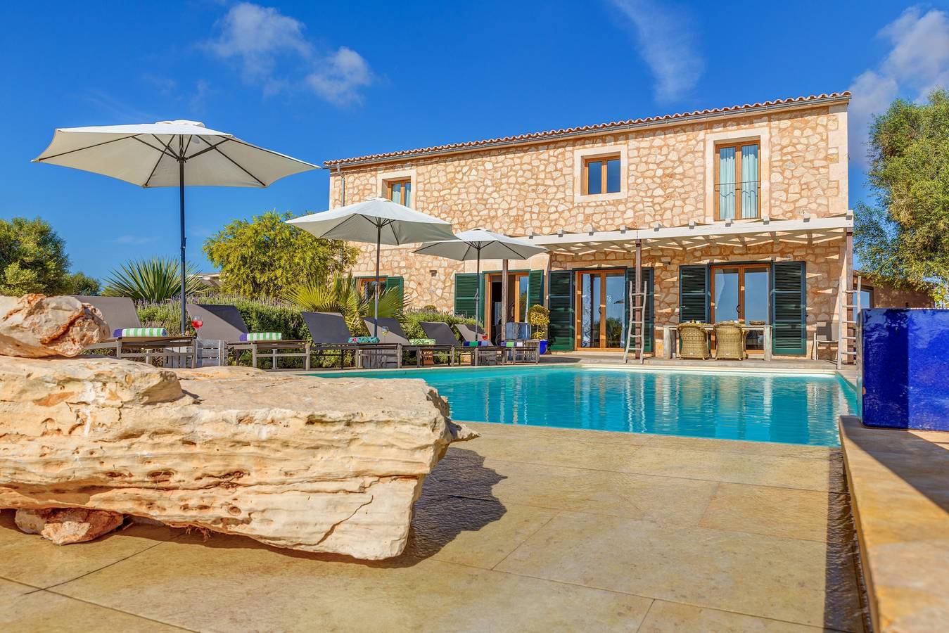 Wunderschöne Villa Can Xesquet mit Bergblick, Wlan in Ses Salines, Mallorca Süden