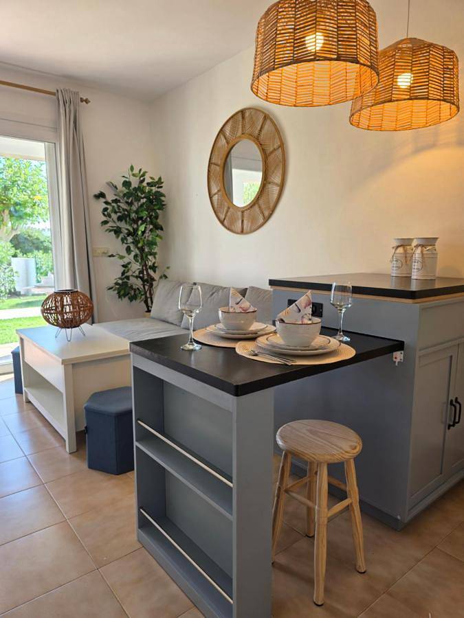 Appartement entier, Bela Blanes in Cala Blanes, Ciutadella