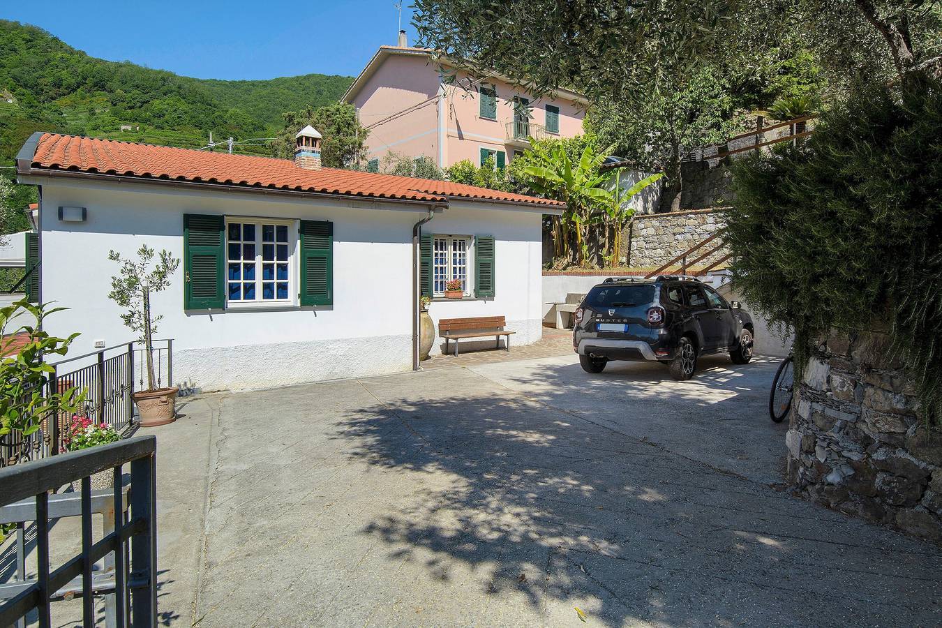 Ganze Wohnung, Apartment 'Casa Le Rocchette' mit Meerblick, privater Terrasse und Wlan in Sestri Levante, Riviera di Levante
