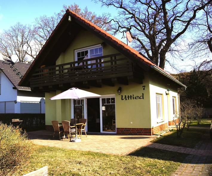 Ferienhaus für 6 Personen, mit Balkon und Terrasse sowie Garten und Seeblick in Alt Schwerin - 2