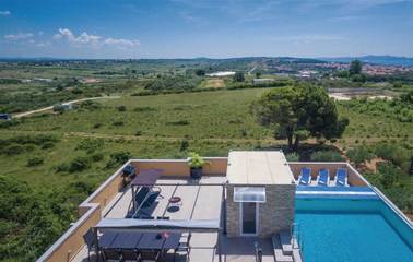 Villa for 10 People in Zadar city, Zadar (Municipality), Photo 1