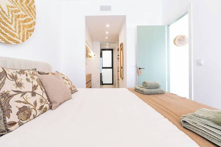Luxury Villa with Heated Pool, 3 Bedrooms, 3 Bathrooms, Three Terraces in Dolores, Costa Blanca